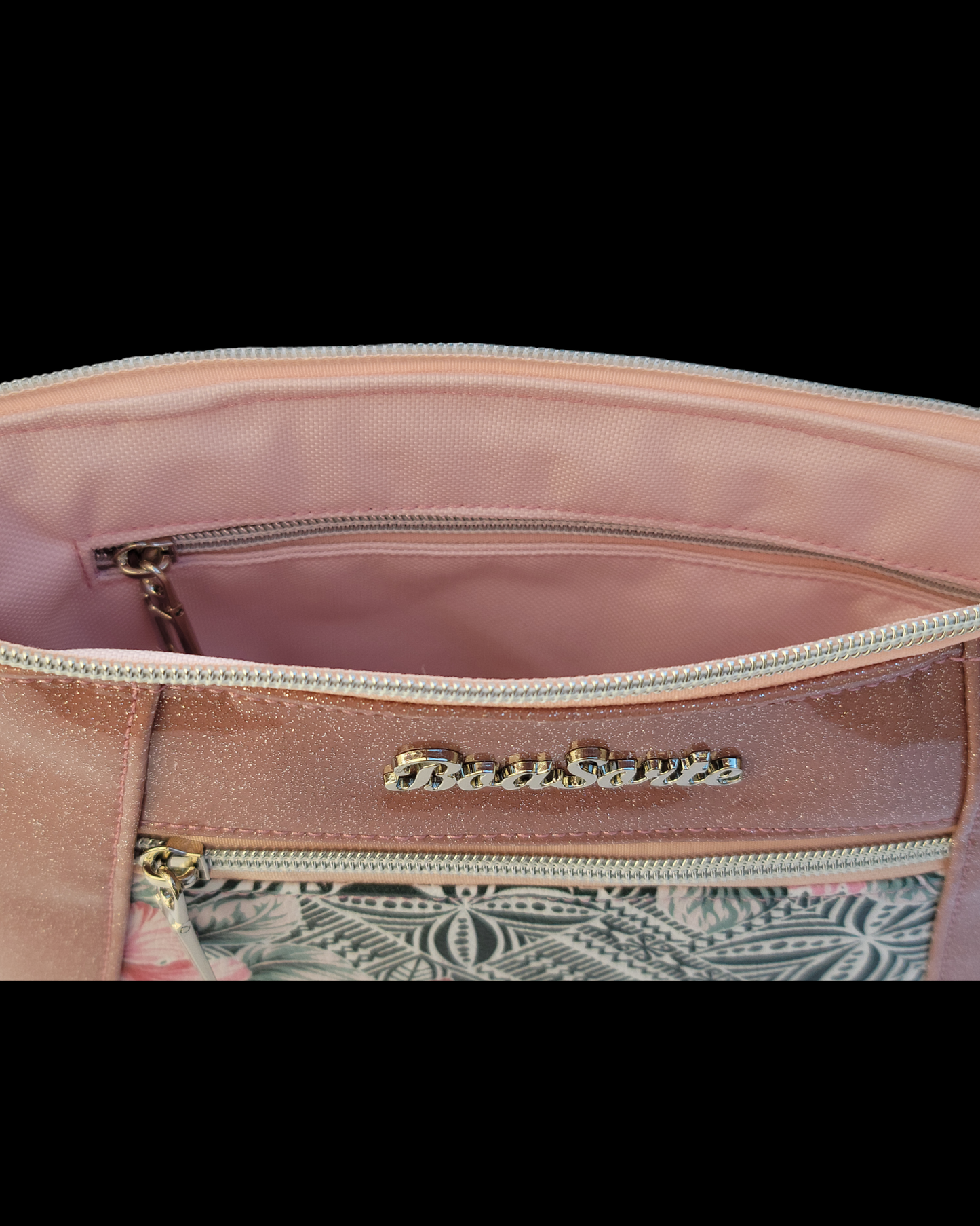 Cosmetic/Toiletry Bag